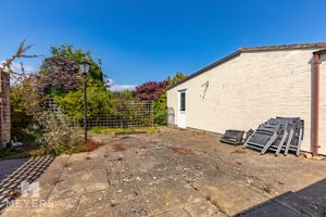 Photo 11- click for photo gallery